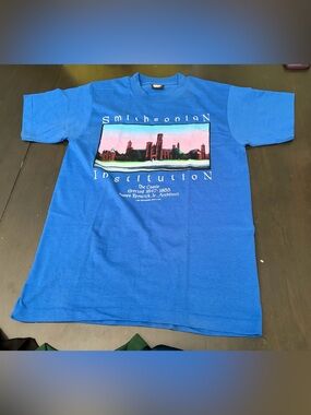 1991 Screen Stars Best Smithsonian vintage T-Shirt - medium